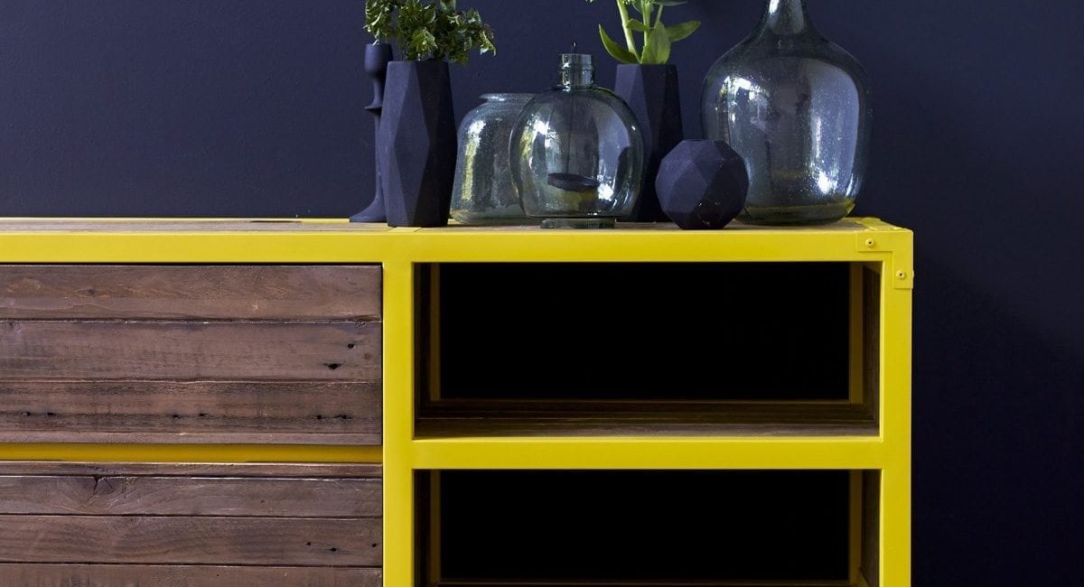 Meuble-TV-en-bois-recyclés-et-métal-160-Atelier-yellow-6.jpg